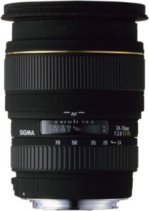 我们的首选：Sigma 24-70mm f 2.8 EX DG 变焦镜头，适用于佳能 EF 卡口