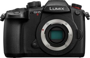 最好的松下摄像机 : Panasonic LUMIX GH5 II